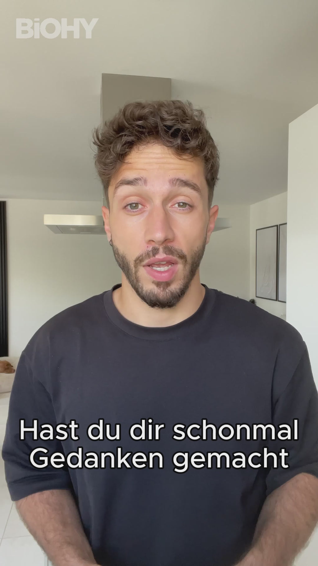 Video: BiOHY Waschmittel Blätter in der Anwendung – Blatt direkt in die Trommel legen, löst sich vollständig auf